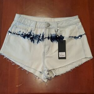 Revolve One Teaspoon Light Blue Jean Shorts. Size 26.